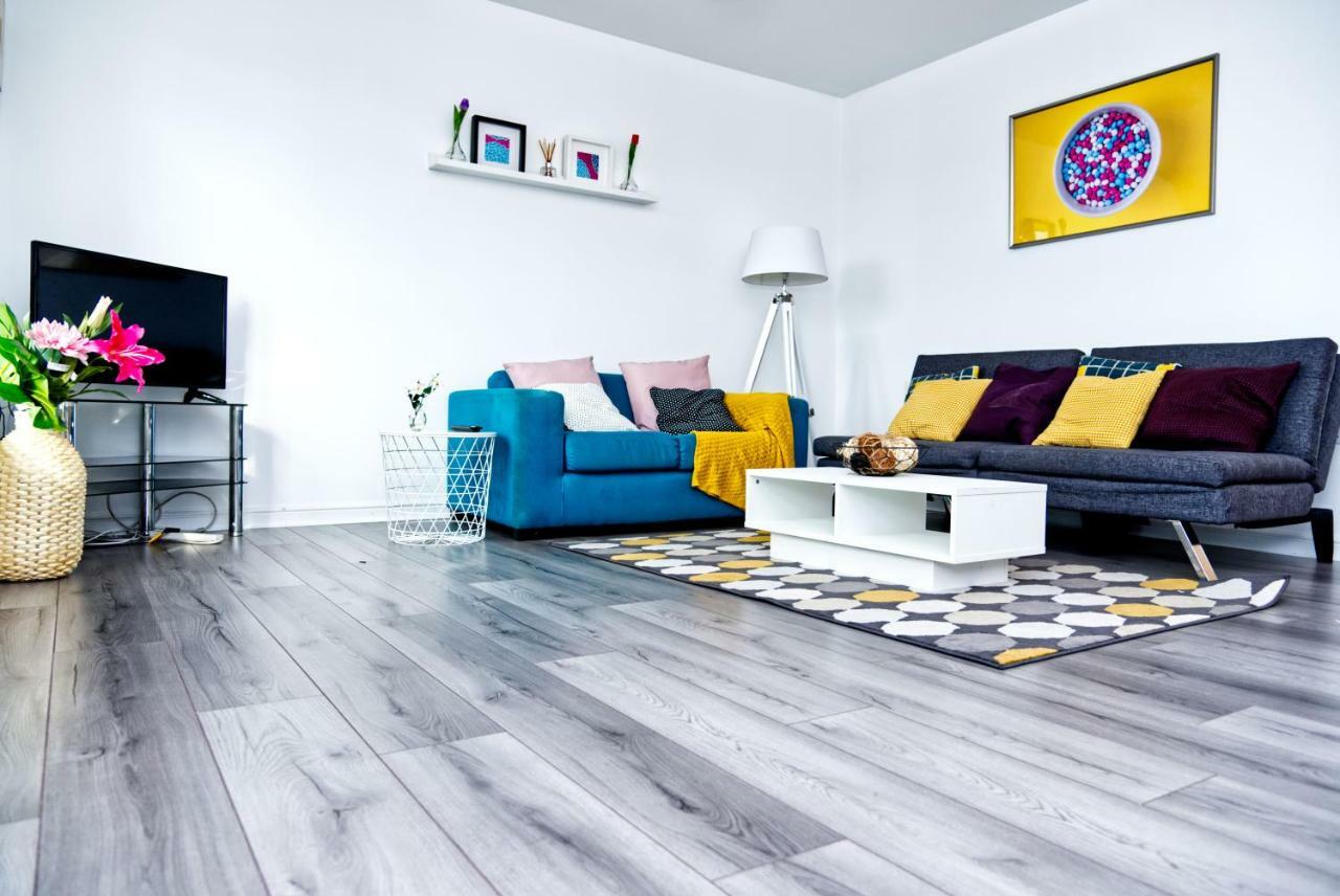 The Pent House - Lushio Apartments Нортхемптон Экстерьер фото