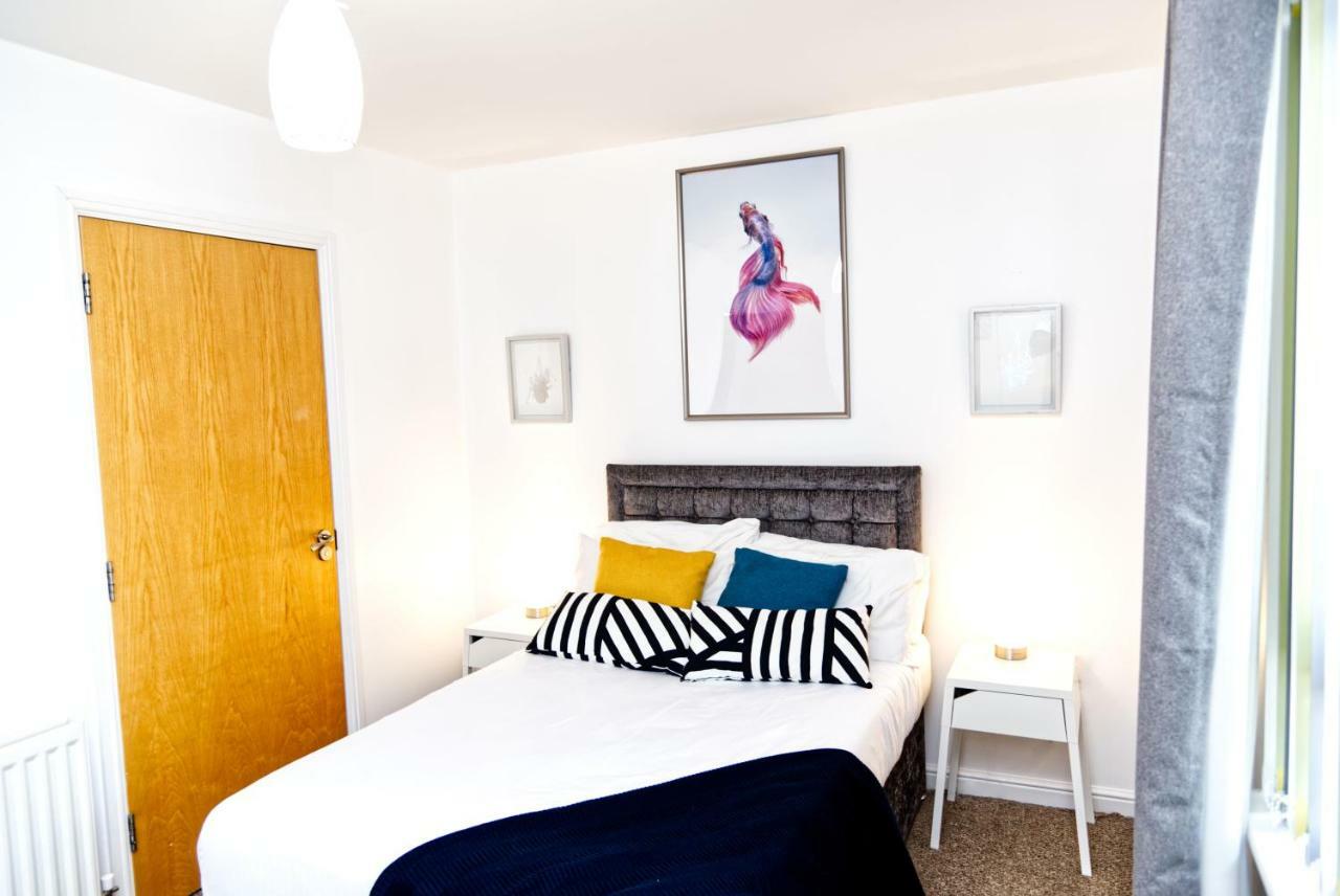 The Pent House - Lushio Apartments Нортхемптон Экстерьер фото