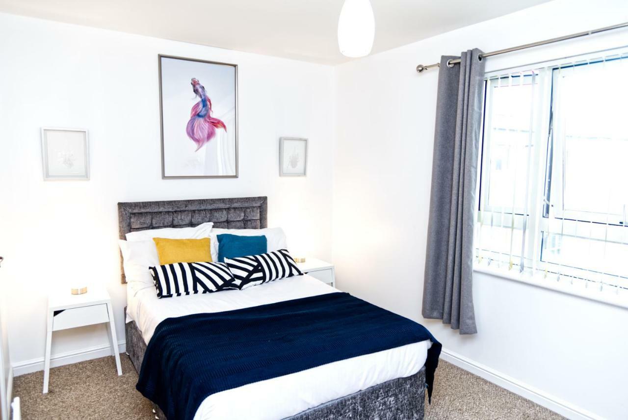 The Pent House - Lushio Apartments Нортхемптон Экстерьер фото